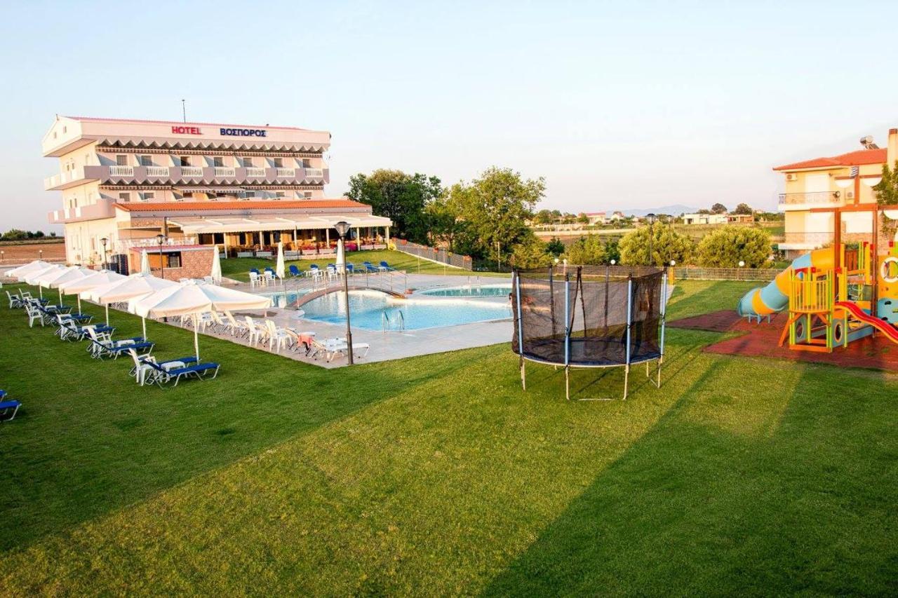 Vosporos Hotel Комотини Екстериор снимка