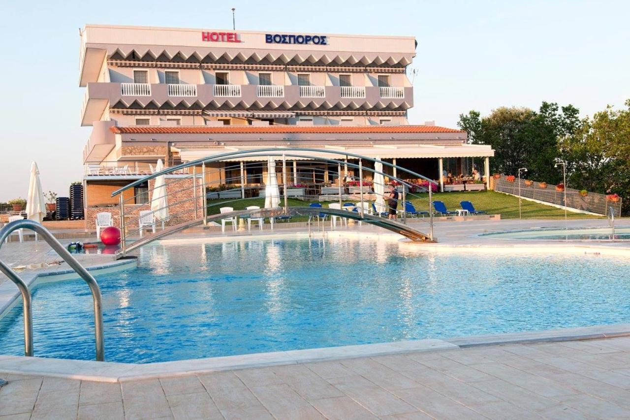 Vosporos Hotel Комотини Екстериор снимка