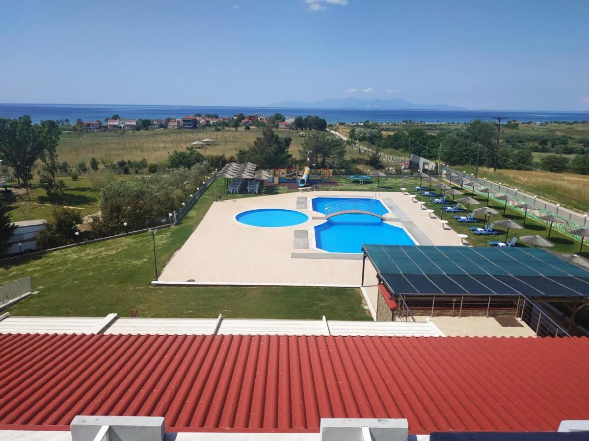 Vosporos Hotel Комотини Екстериор снимка